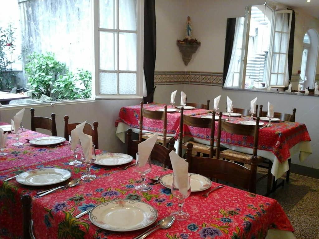 Hotel Calvaire Lourdes Exterior foto