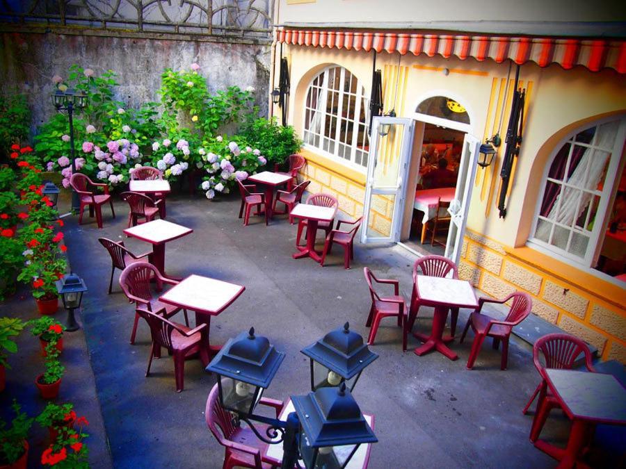 Hotel Calvaire Lourdes Exterior foto